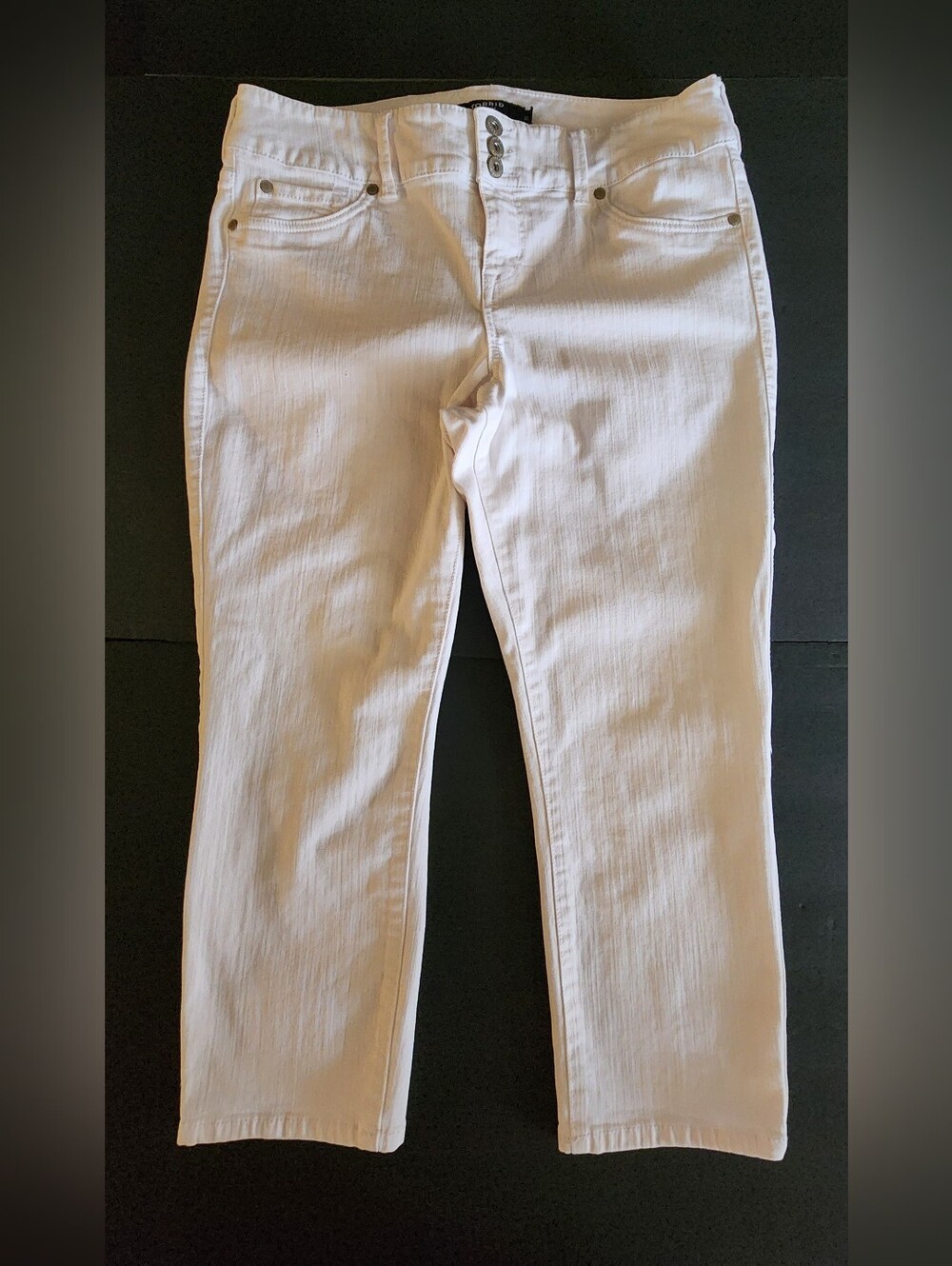 Torrid Denim Capri, W-16, White, Cotton Blend, Beach Lounge Preowned Good